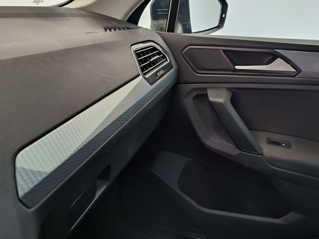 Volkswagen Tiguan 1.5 Tsi 150 Cv Life - Foto 2