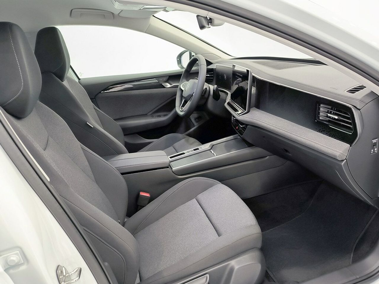 Volkswagen Passat 1.5 Tsi Ehybrid 204 Cv - Foto 2