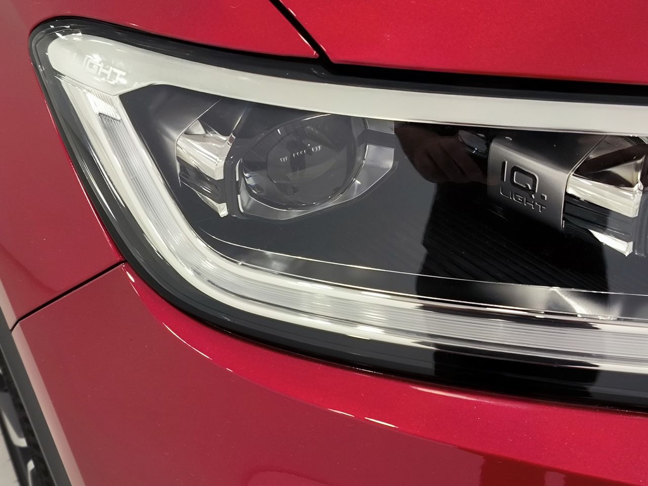 Volkswagen T-roc 1.0 Tsi 115 Cv Dark Line - Foto 2