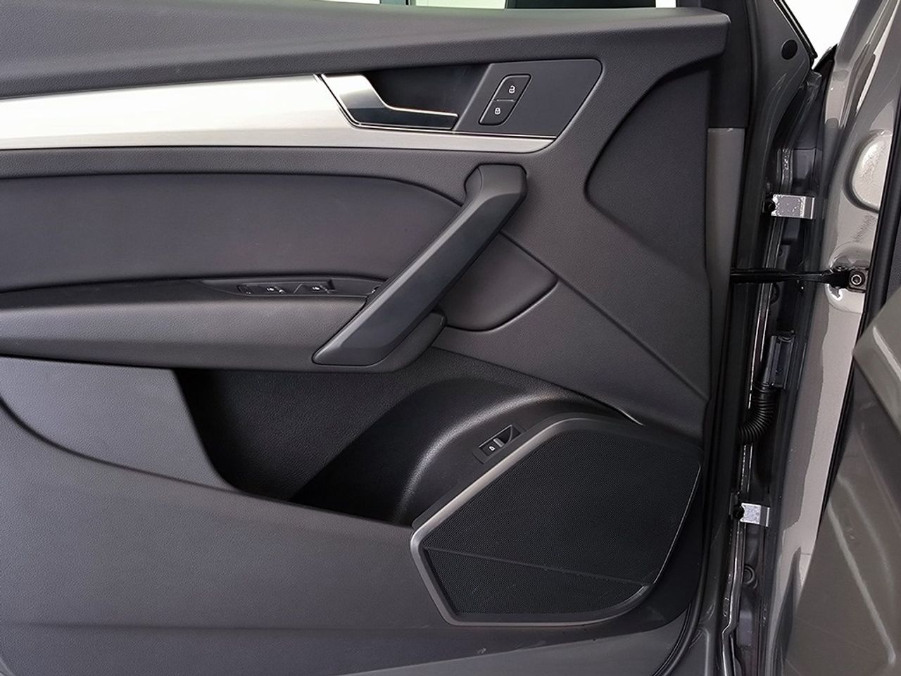 Audi Q5 Sportback Black Line 40 Tdi Quattro 204 Cv - Foto 2