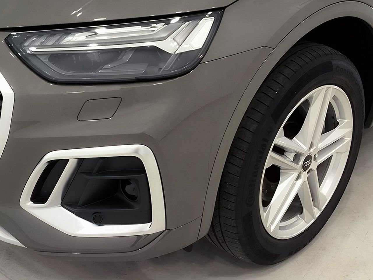 Audi Q5 Sportback Black Line 40 Tdi Quattro 204 Cv - Foto 2