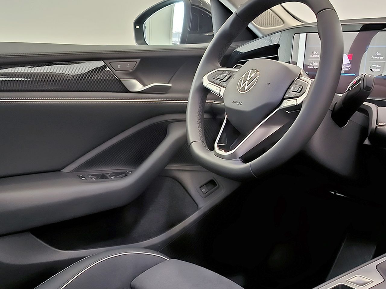 Volkswagen Passat Business 1.5 Tsi Ehybrid 272 Cv - Foto 2