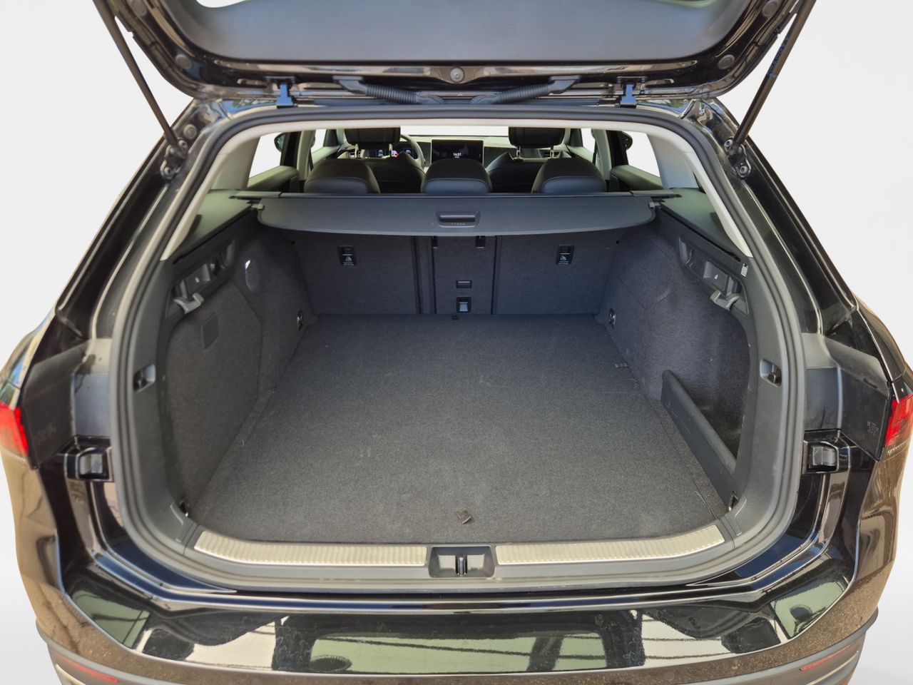 Volkswagen Passat Business 1.5 Tsi Ehybrid 272 Cv - Foto 2