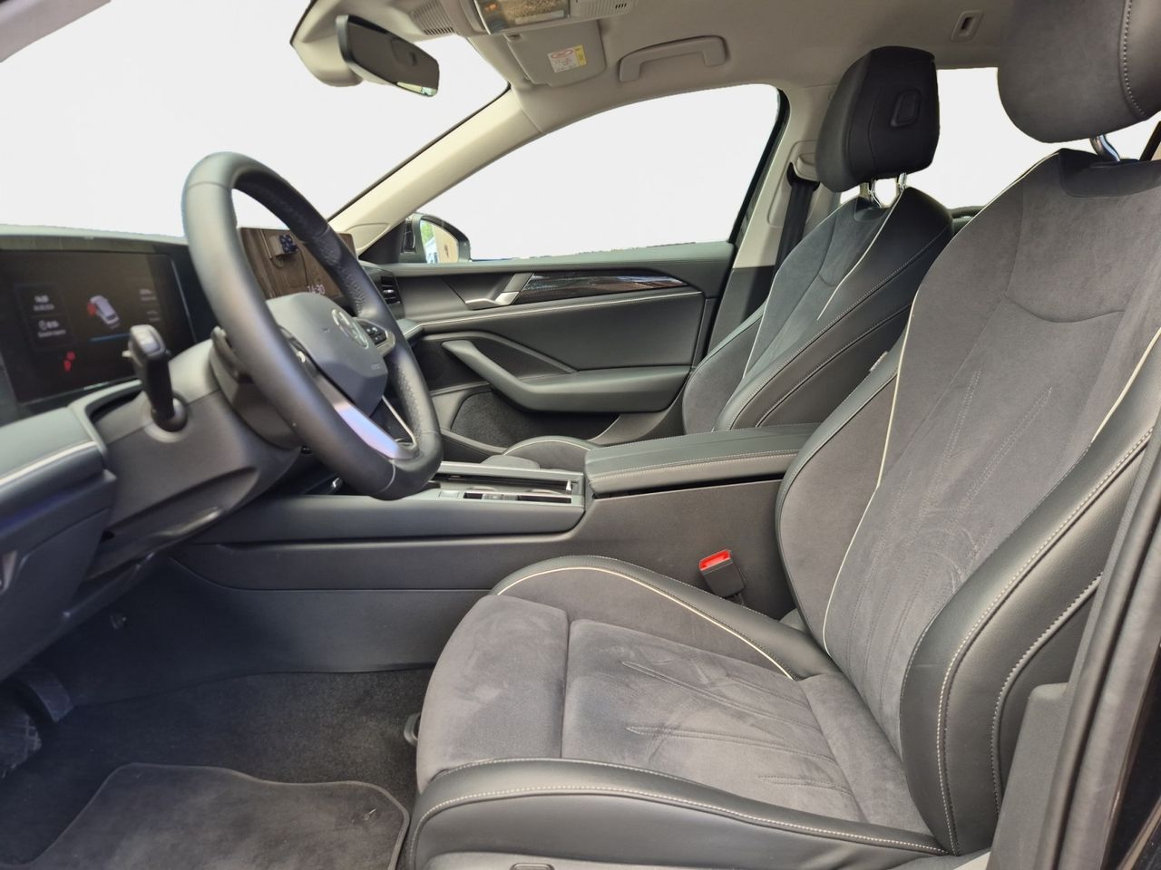Volkswagen Passat Business 1.5 Tsi Ehybrid 272 Cv - Foto 2