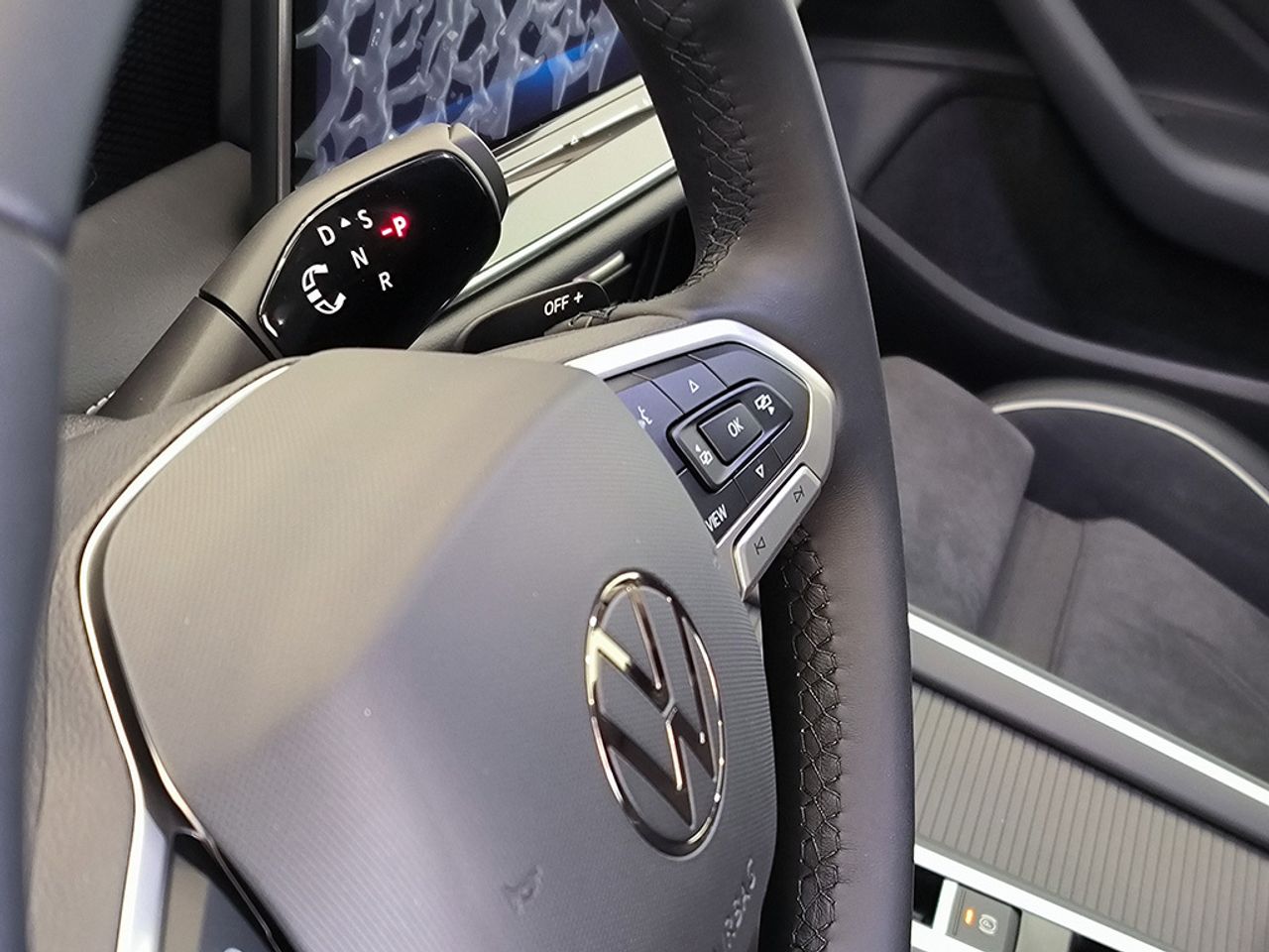 Volkswagen Passat Business 1.5 Tsi Ehybrid 272 Cv - Foto 2