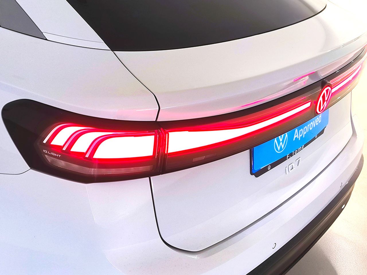 Volkswagen Id.7 Pro 286 Cv - Foto 2