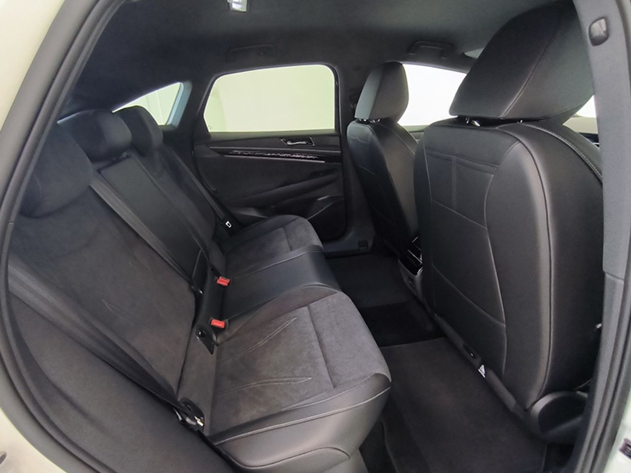 Volkswagen Id.7 Pro 286 Cv - Foto 2