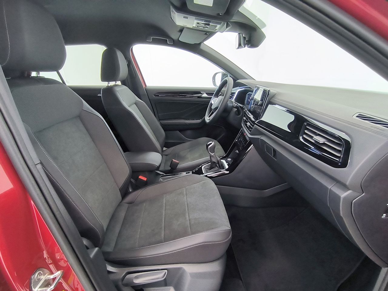 Volkswagen T-roc Dark Line 1.0 Tsi 115 Cv - Foto 2