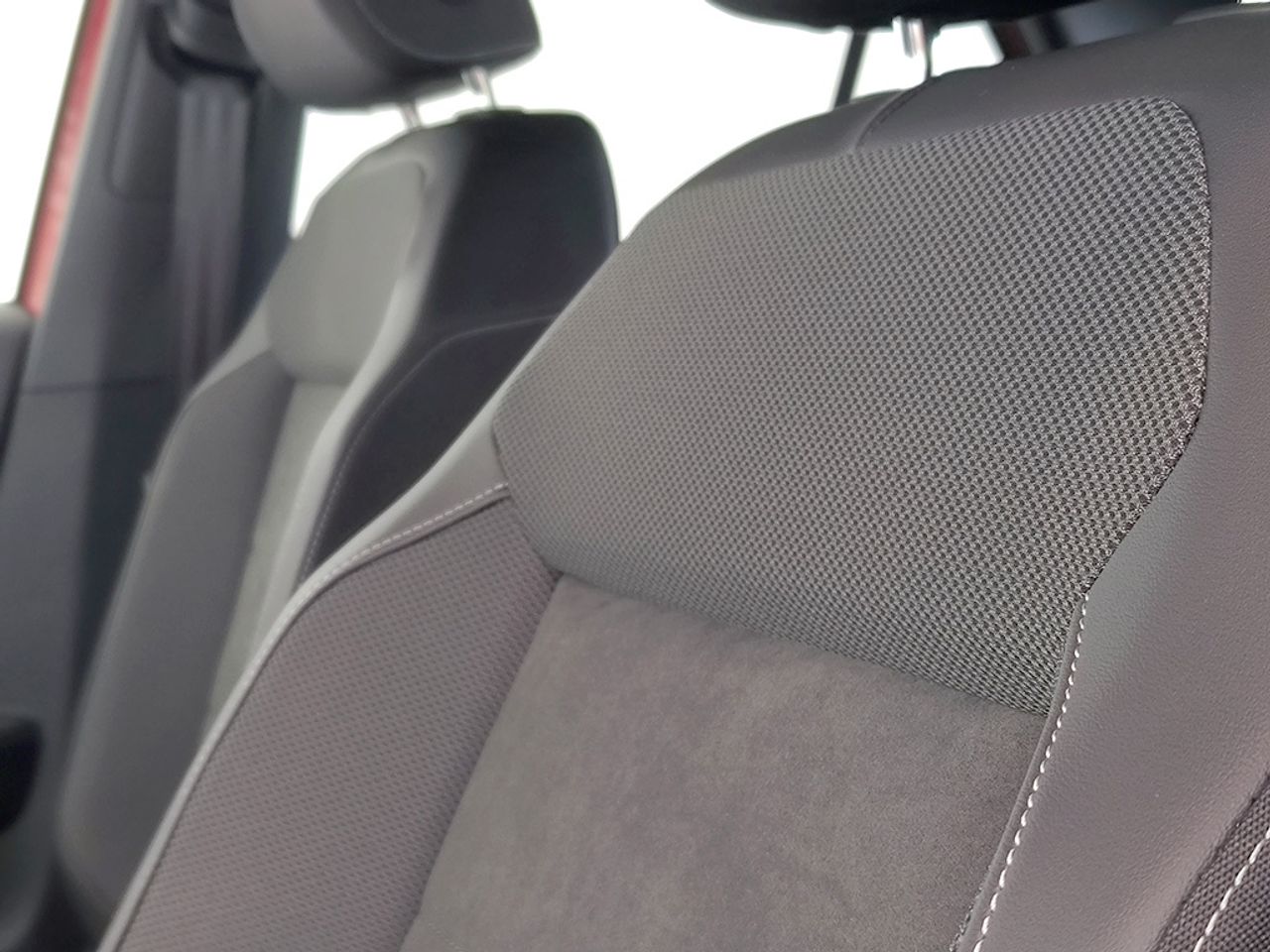 Volkswagen T-roc Dark Line 1.0 Tsi 115 Cv - Foto 2