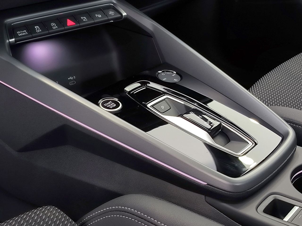 Audi A3 Sedan Sline 35 Tdi 150 Cv Stronic - Foto 2