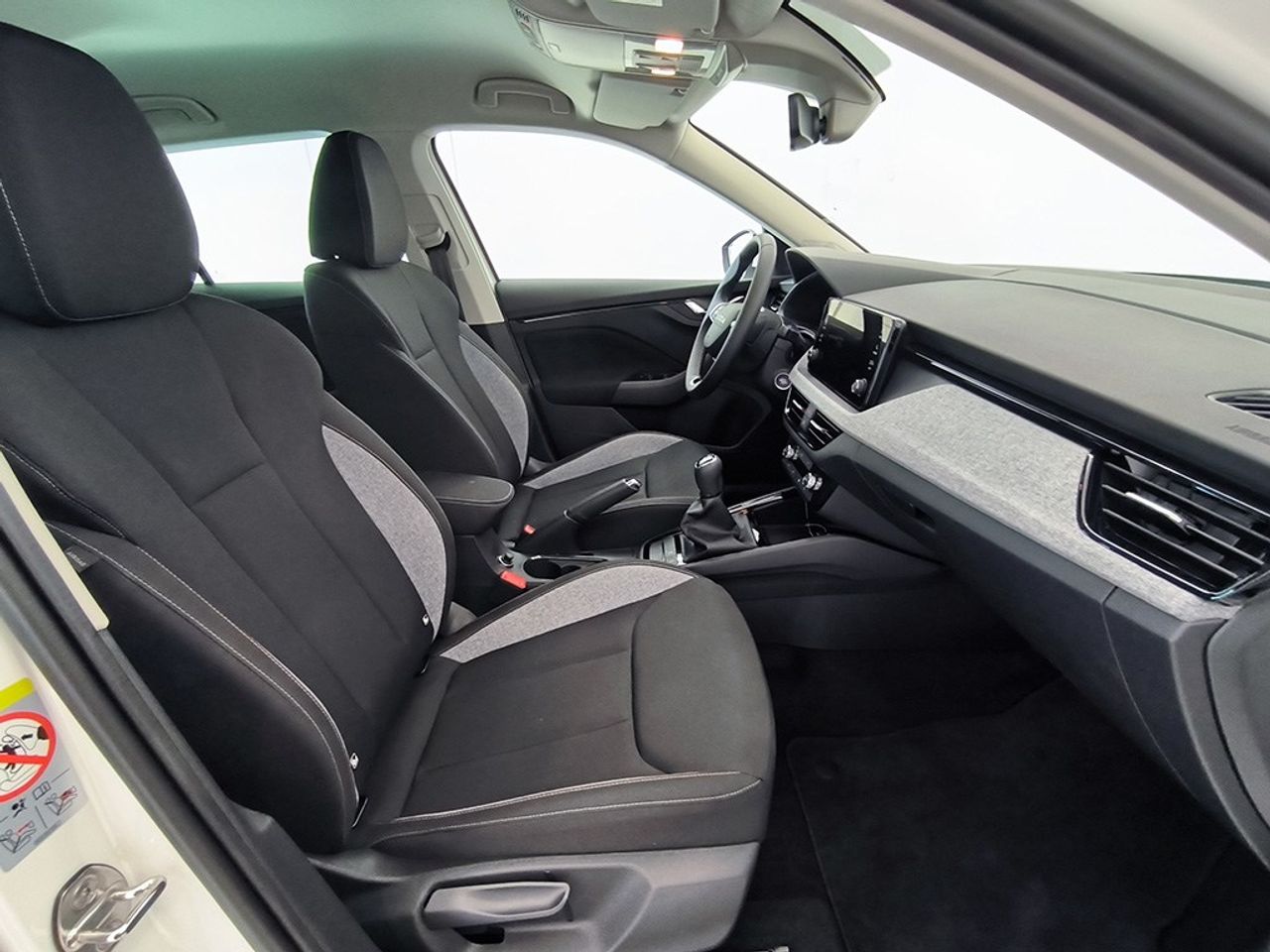 Skoda Kamiq 1.0 Tsi 115 Cv Selection - Foto 2