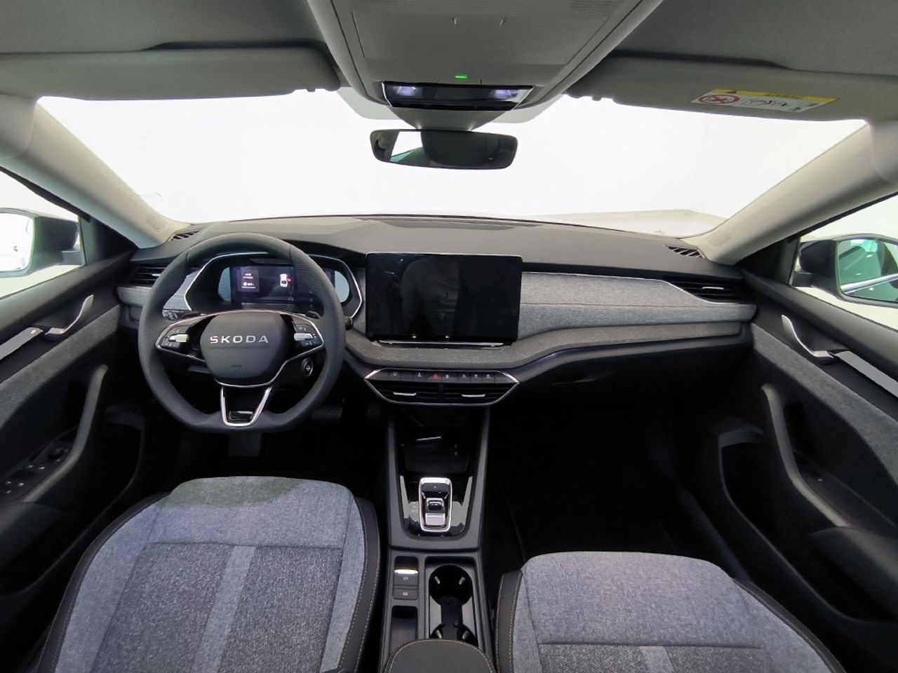 Skoda Octavia 1.5 Tsi M-hev 150cv Dsg - Foto 2