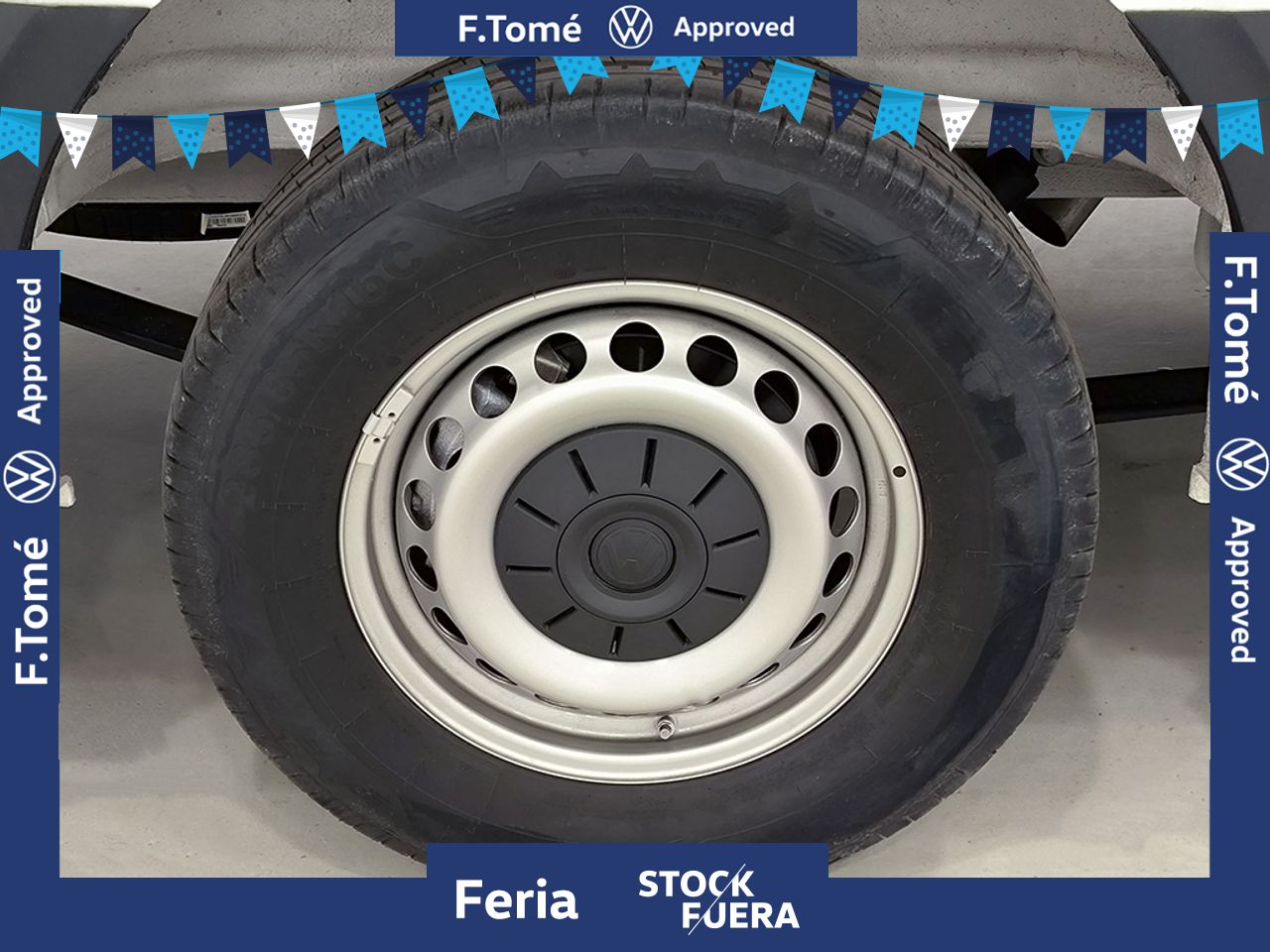 Volkswagen Crafter 30 Furgon Batalla Media L3h2 2.0 Tdi Fwd - Foto 2