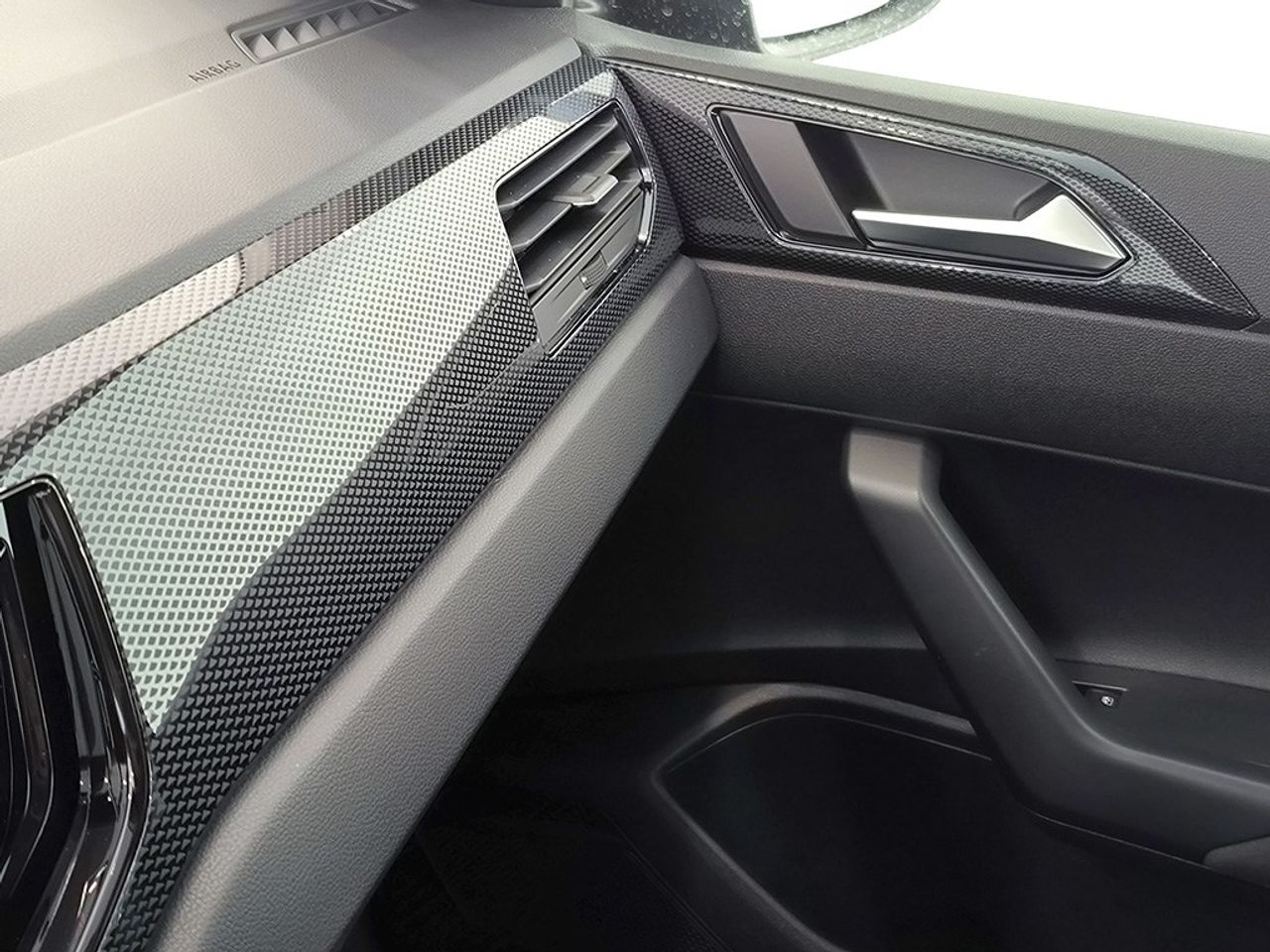 Volkswagen Taigo Mas 1.0 Tsi 115 Cv Dsg - Foto 2