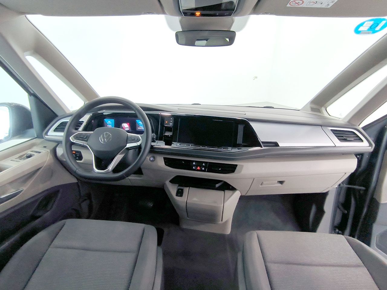 Volkswagen Multivan 1.4 Tsi Dsg Ehybrid Origin 218 Cv - Foto 2