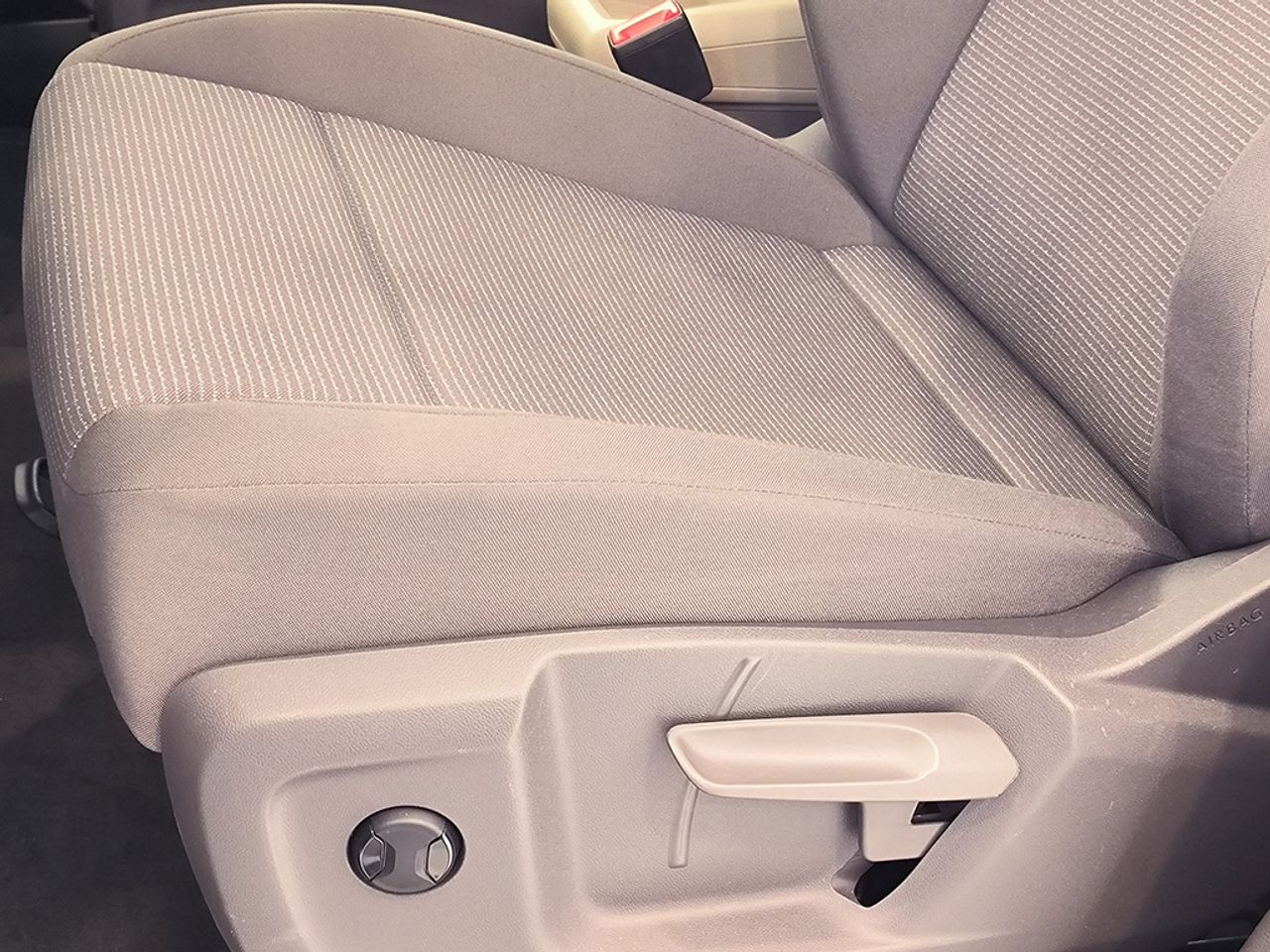 Volkswagen Multivan 1.4 Tsi Dsg Ehybrid Origin 218 Cv - Foto 2