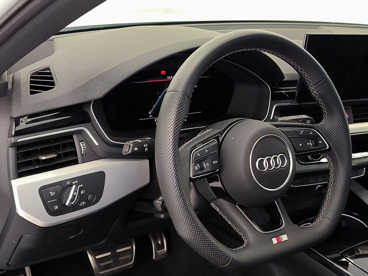 Audi A4 Avant 35 Tdi 163 Cv Stronic Sline - Foto 2