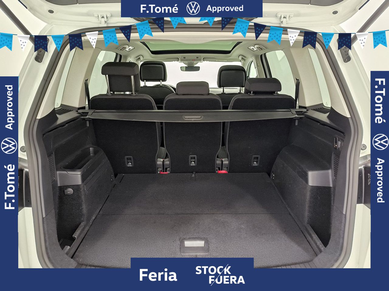 Volkswagen Touran R-line 2.0 Tdi 150 Cv Dsg - Foto 2