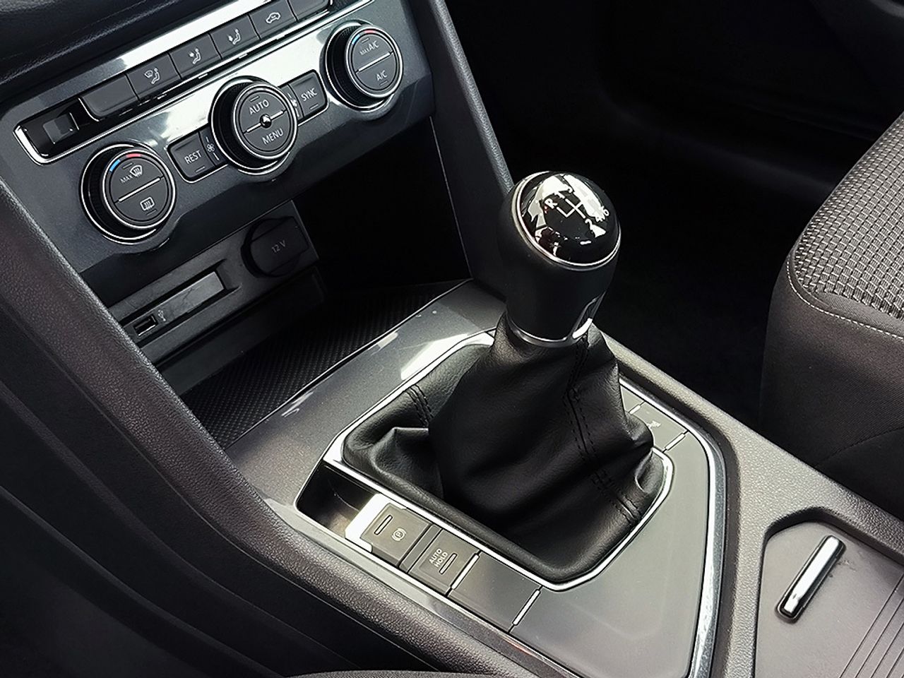 Volkswagen Tiguan 1.4 Tsi 130 Cv Edition - Foto 2