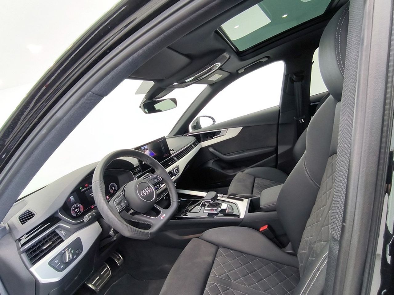 Audi A4 Avant 35 Tdi 163 Cv Stronic Black Line - Foto 2