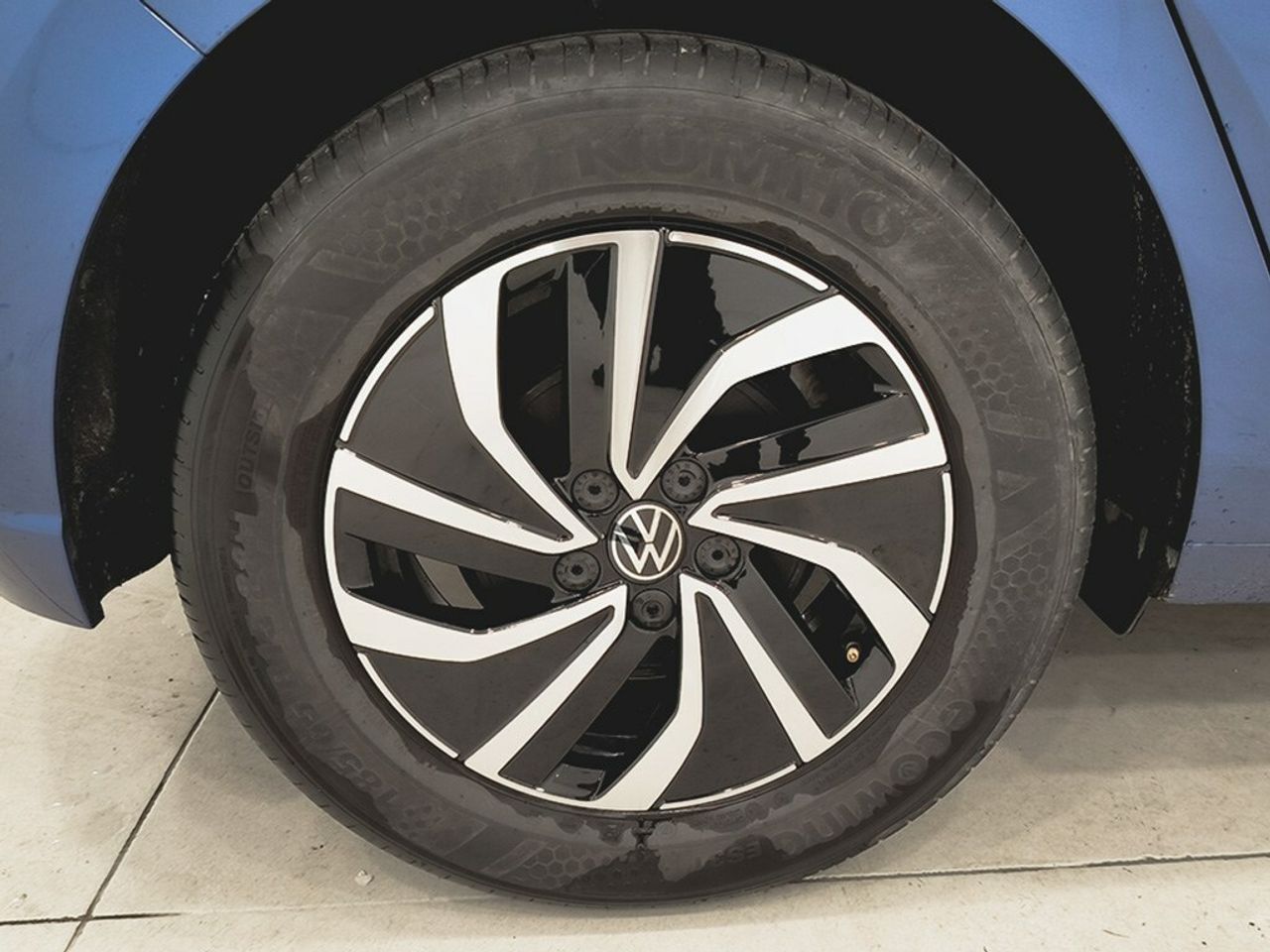 Volkswagen Polo 1.0 Tsi 95 Cv Life - Foto 2