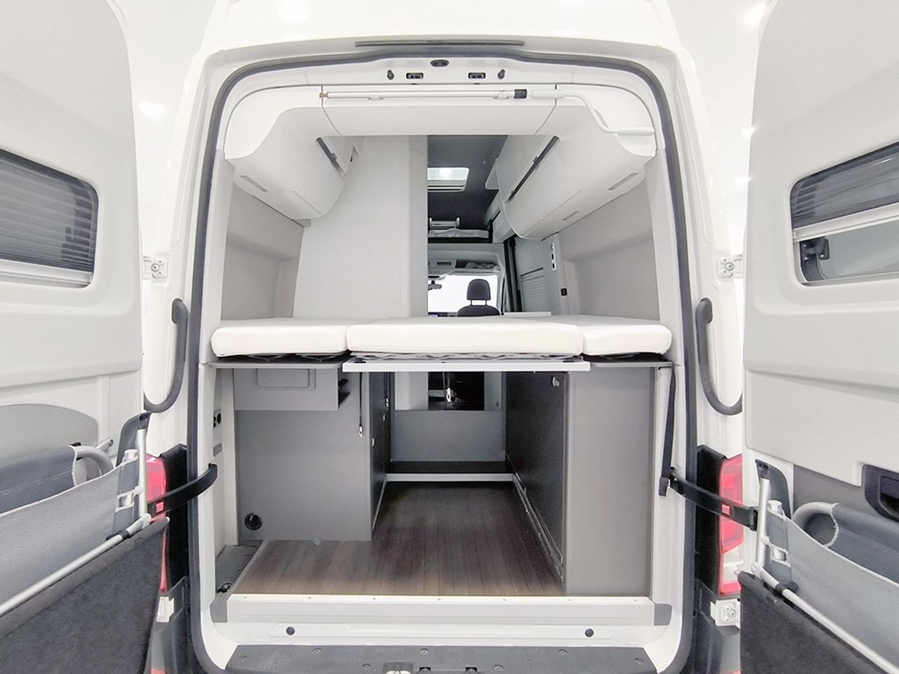 Volkswagen Grand California 600 2.0 TDI 177 CV DSG - Foto 2