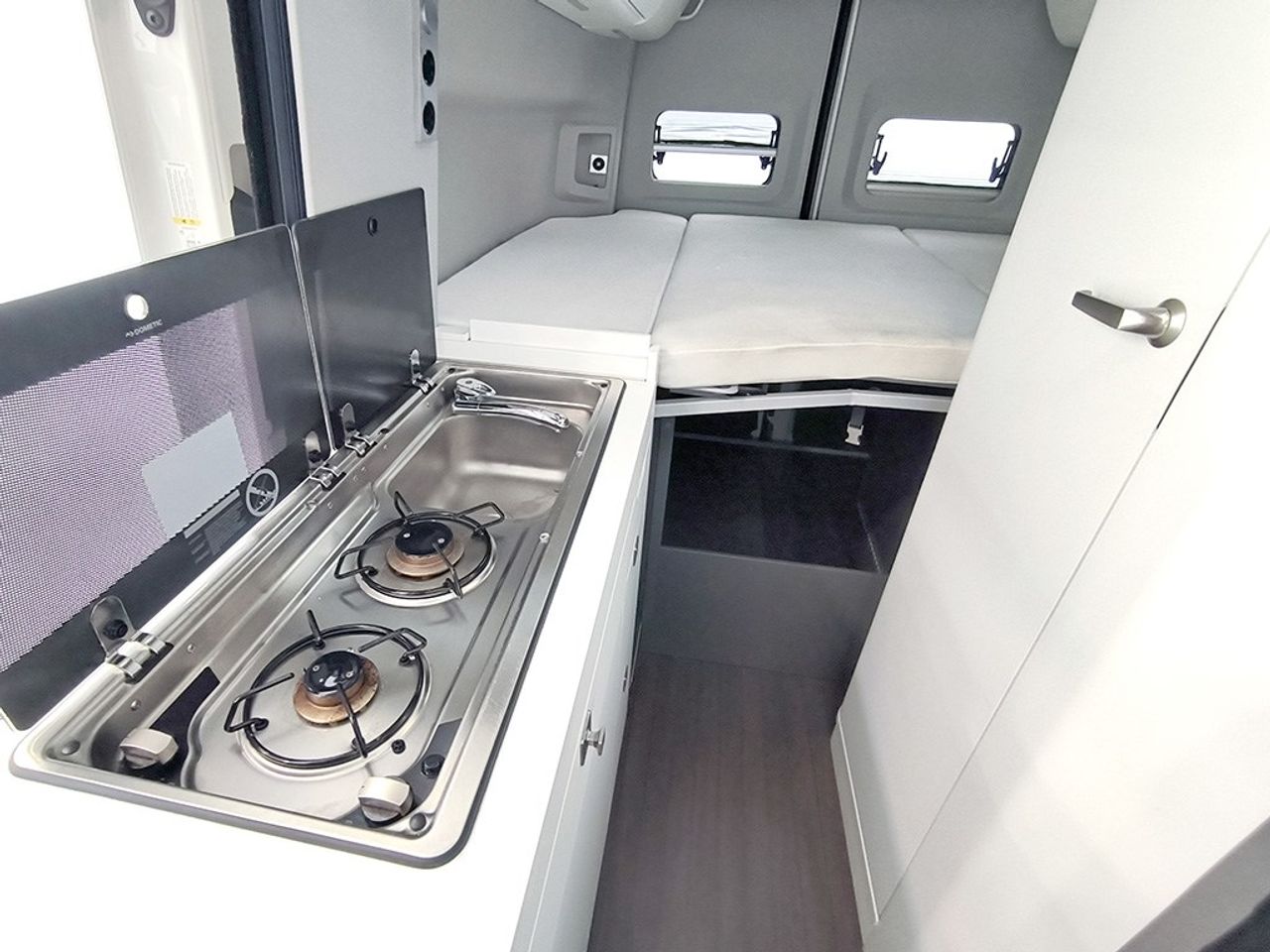 Volkswagen Grand California 600 2.0 TDI 177 CV DSG - Foto 2