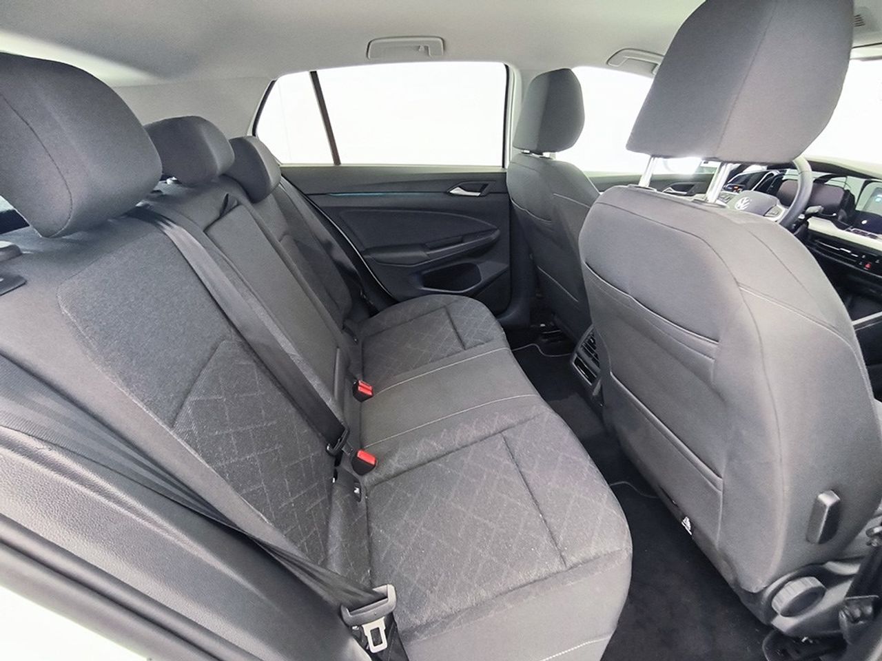 Volkswagen Golf 1.0 Etsi 110 Cv Dsg Life - Foto 2