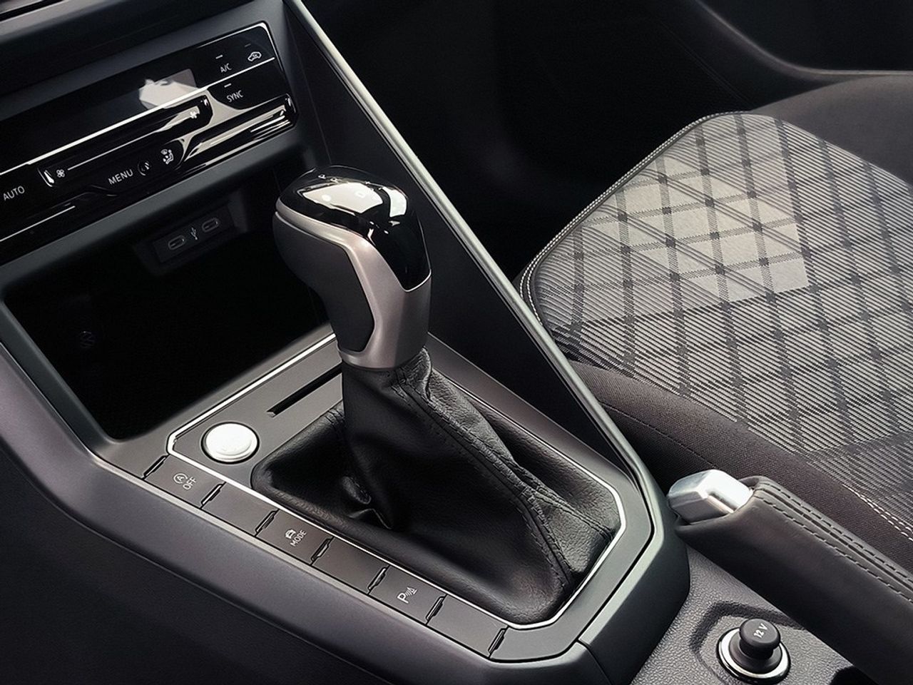 Volkswagen Taigo 1.0 Tsi 115 Cv Dsg Rline - Foto 2