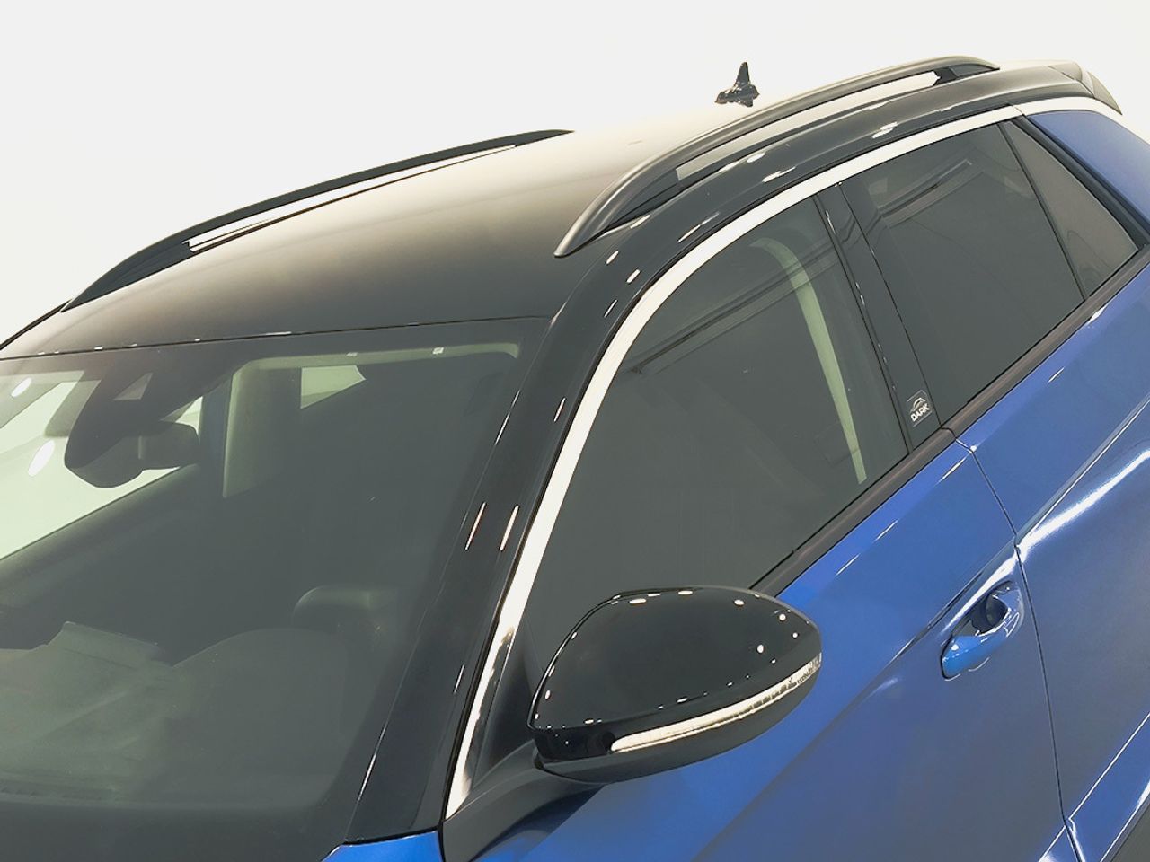 Volkswagen T-roc 2.0 Tdi 115 Cv Dark - Foto 2