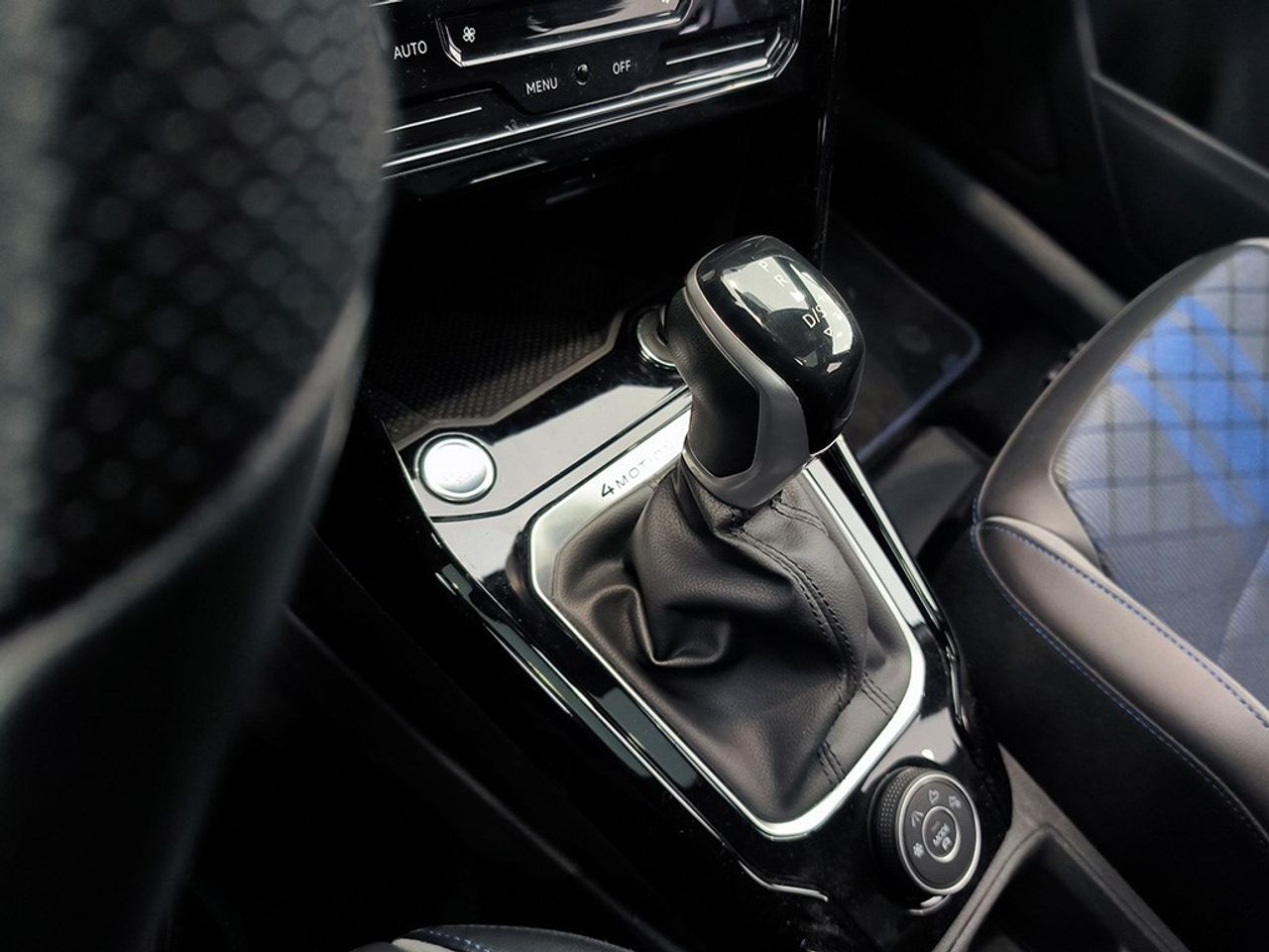 Volkswagen T-roc R 2.0 Tsi 300 Cv Dsg 4 Motion - Foto 2