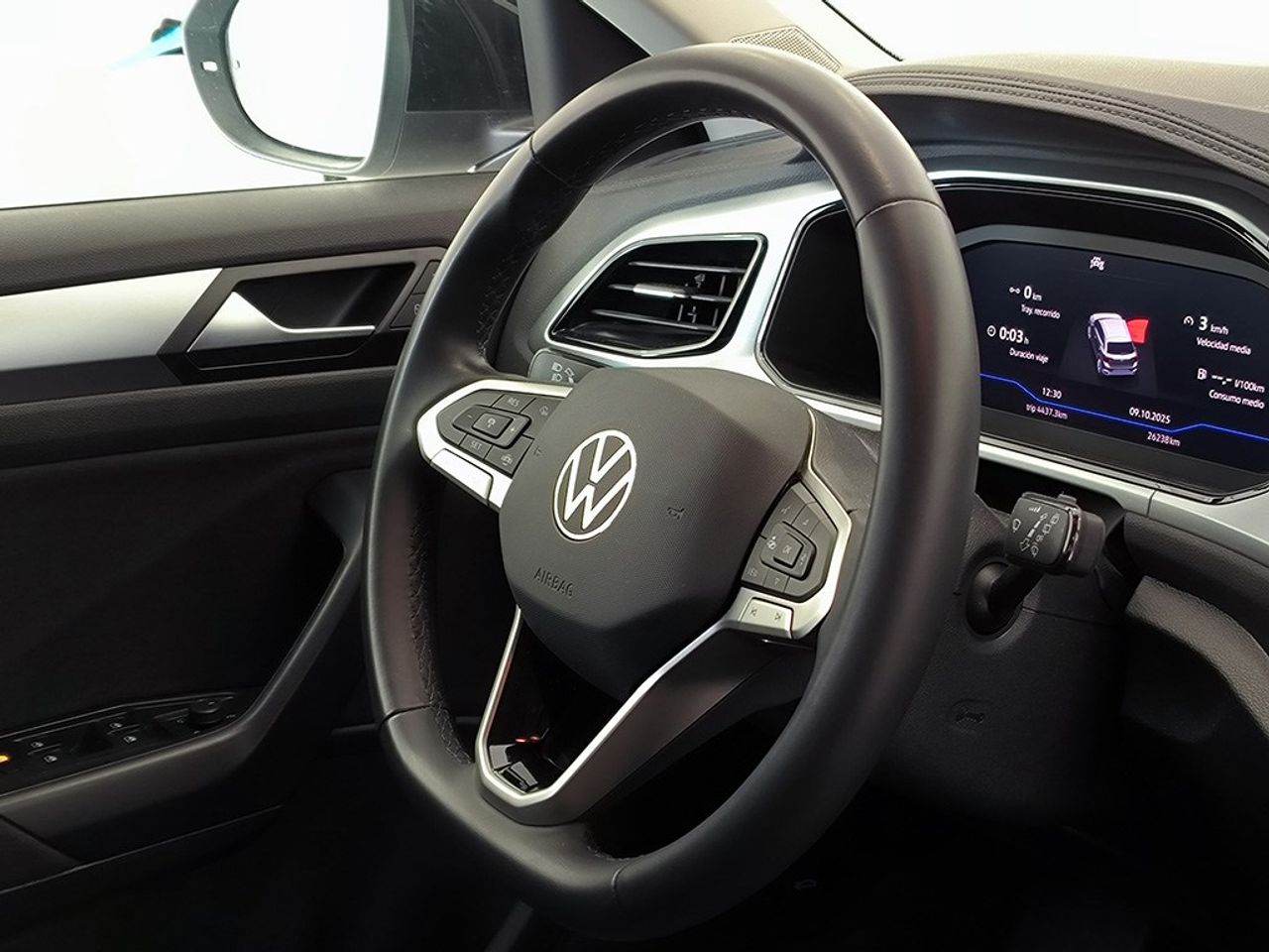 Volkswagen T-roc 2.0 Tdi 150 Cv Dark - Foto 2