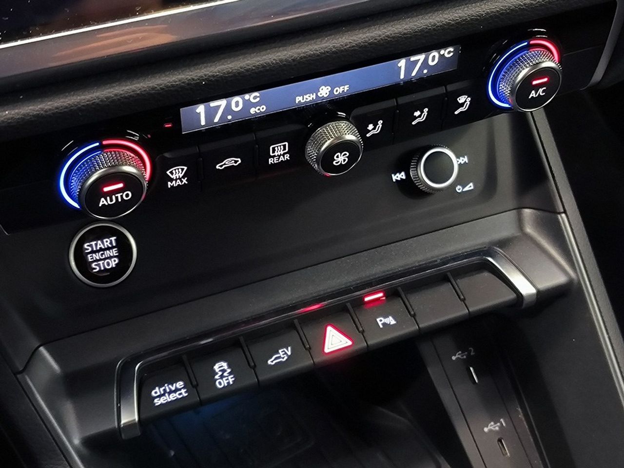 Audi Q3 45 Tfsie 245cv Stronic Sline - Foto 2