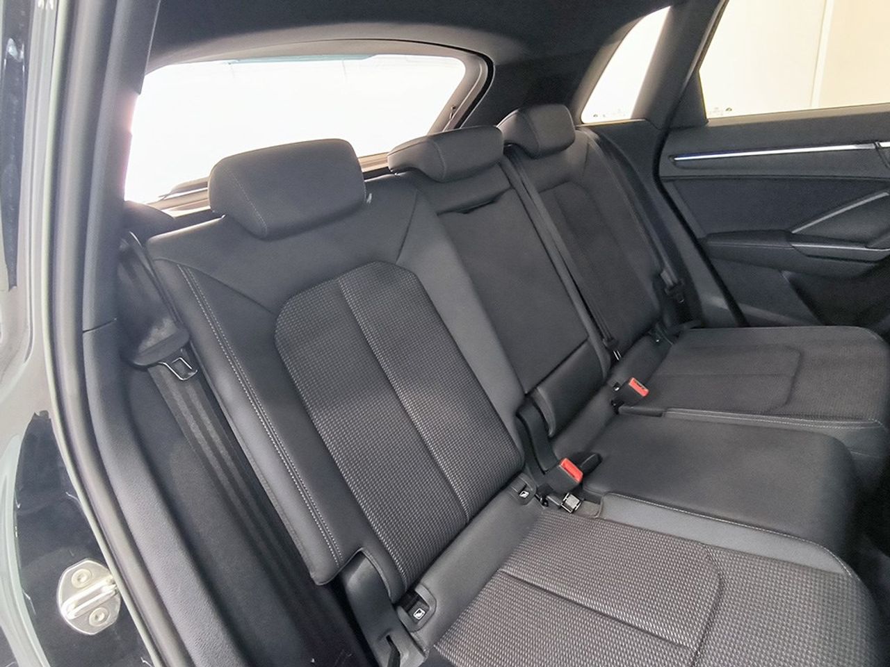 Audi Q3 45 Tfsie 245cv Stronic Sline - Foto 2