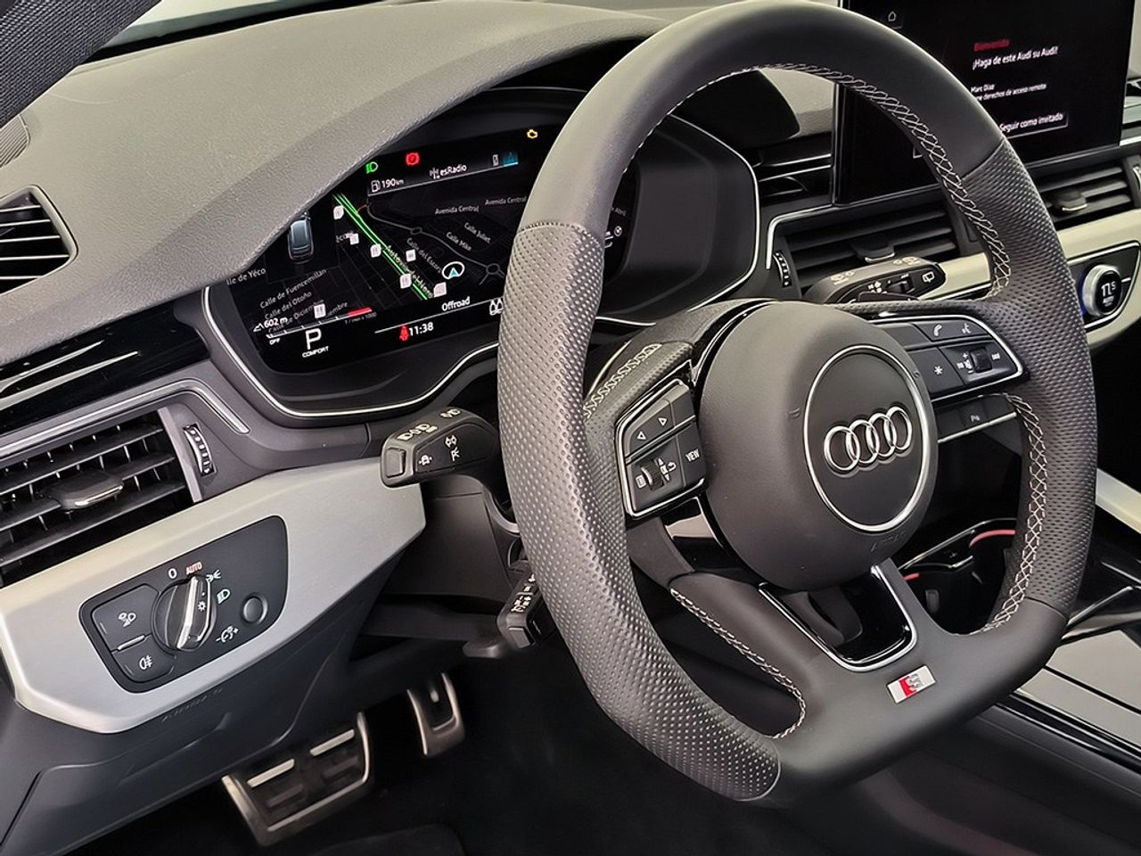 Audi A4 Avant 35 Tdi 163 Cv Stronic Black Limited - Foto 2