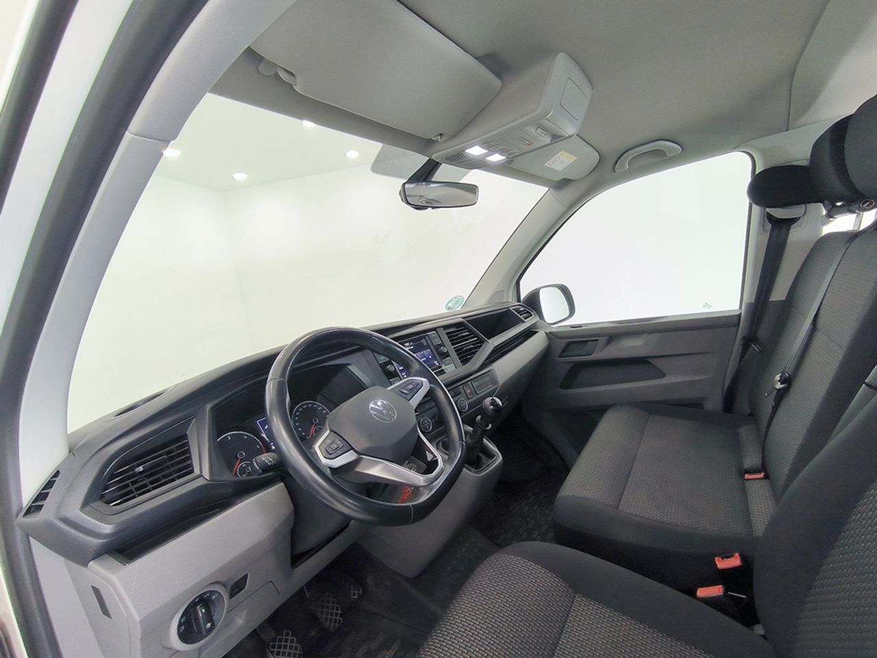 Volkswagen Caravelle 2.0 Tdi 114 Cv - Foto 2