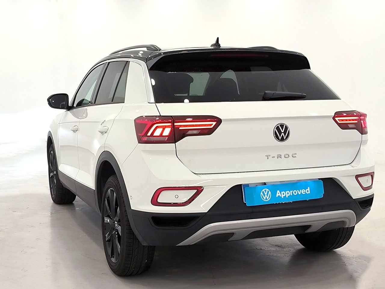 Volkswagen T-roc 2.0 Tdi 150 Cv Dark - Foto 2