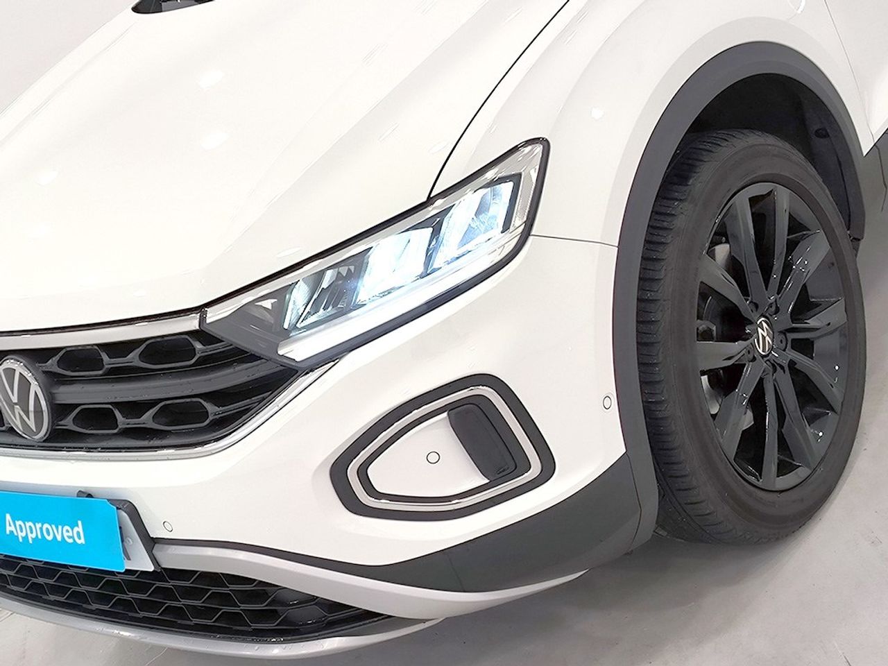 Volkswagen T-roc 2.0 Tdi 150 Cv Dark - Foto 2