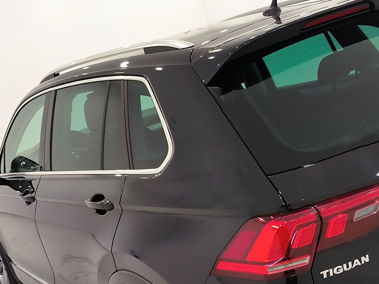 Volkswagen Tiguan 20tdi 150cv Dsg Rline - Foto 2