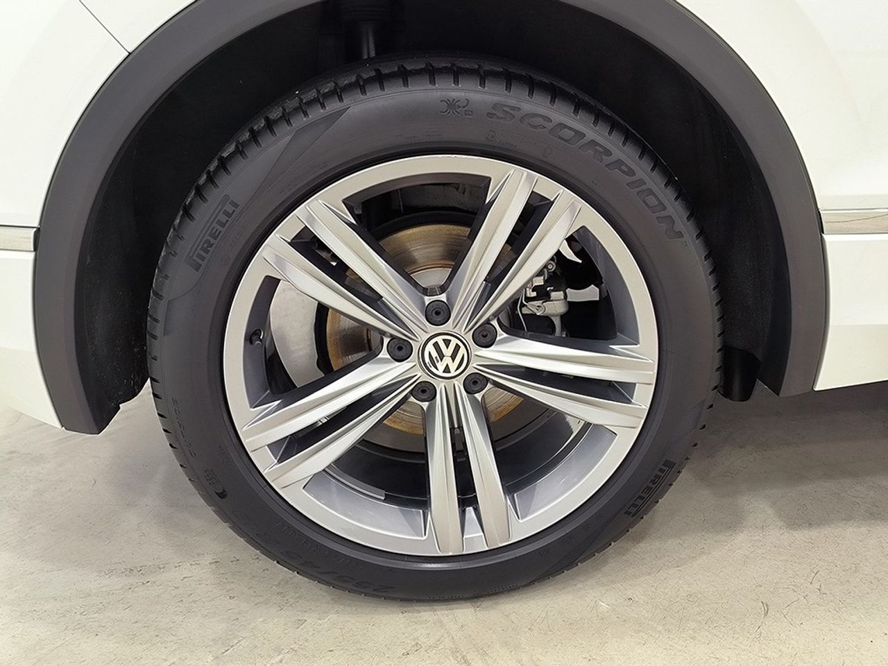 Volkswagen Tiguan 1.5 Tfsi 150 Cv Dsg Rline - Foto 2