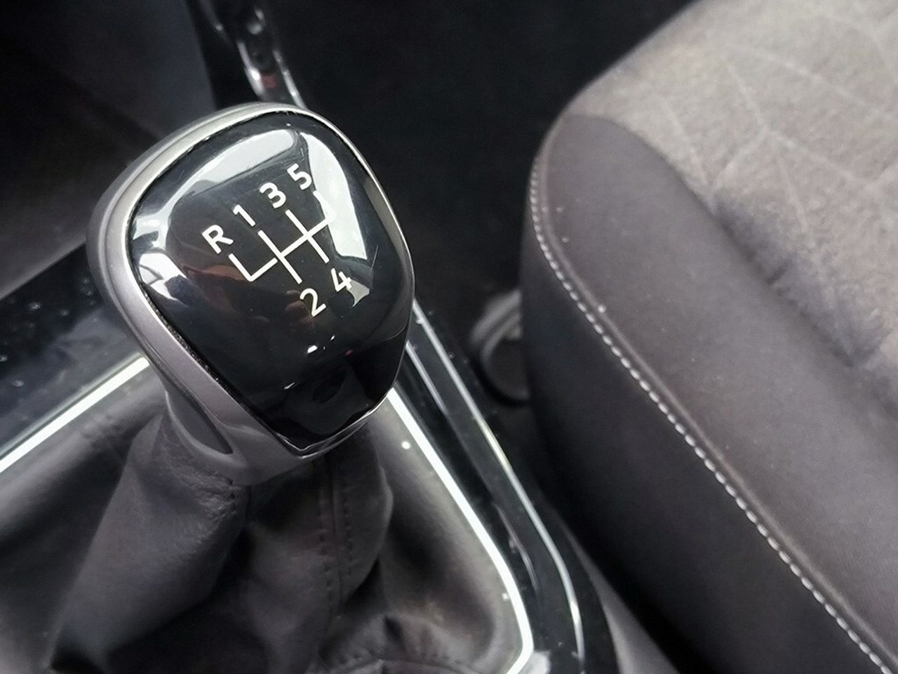 Volkswagen T-cross 1.0 Tsi 95 Cv Life - Foto 2