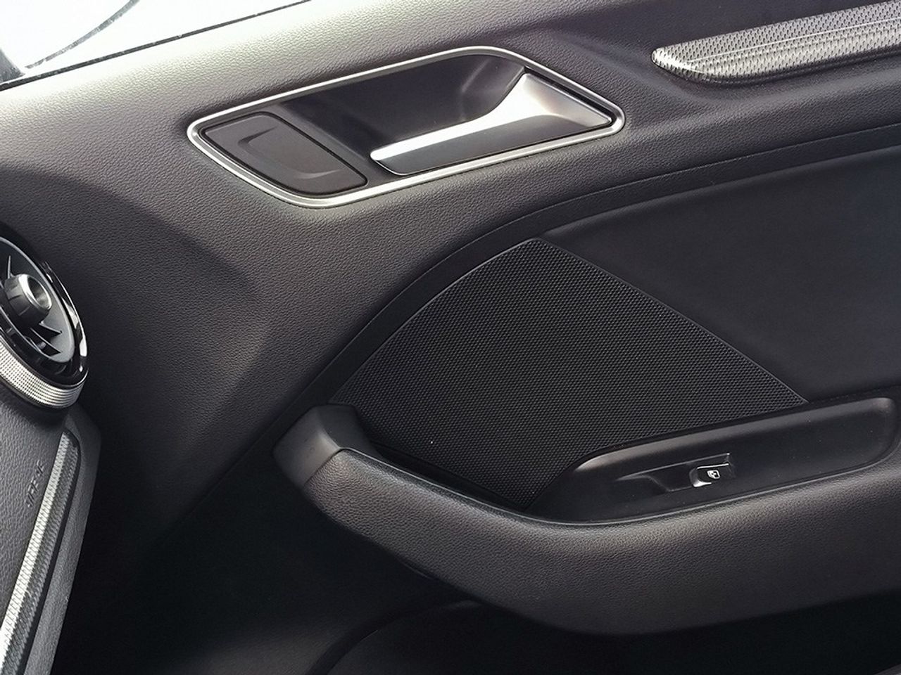 Audi A3 Sedan 35 Tfsi 150 Cv Stronic Desing - Foto 2