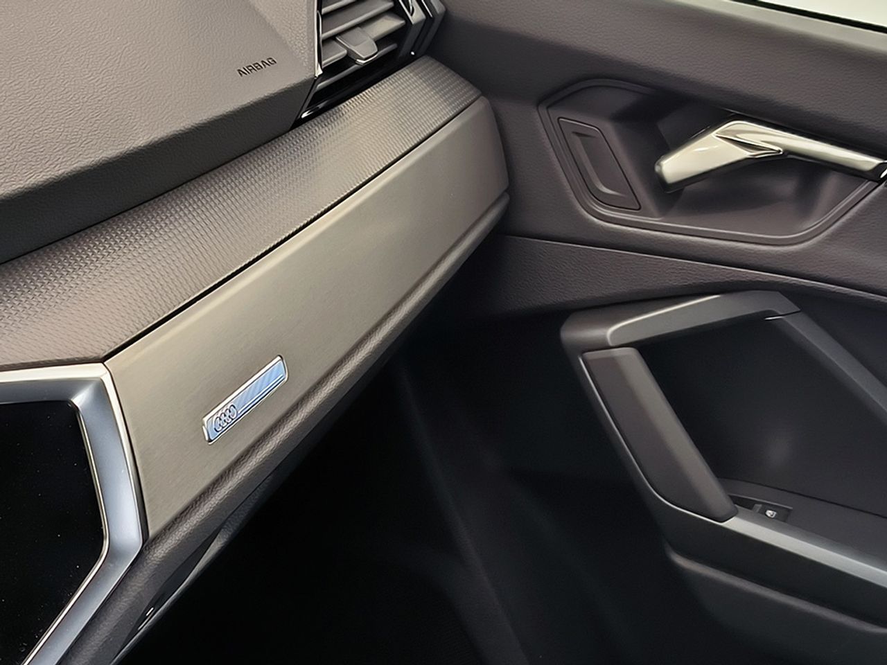 Audi Q3 35 Tfsi 150 Cv Stronic Sline - Foto 2