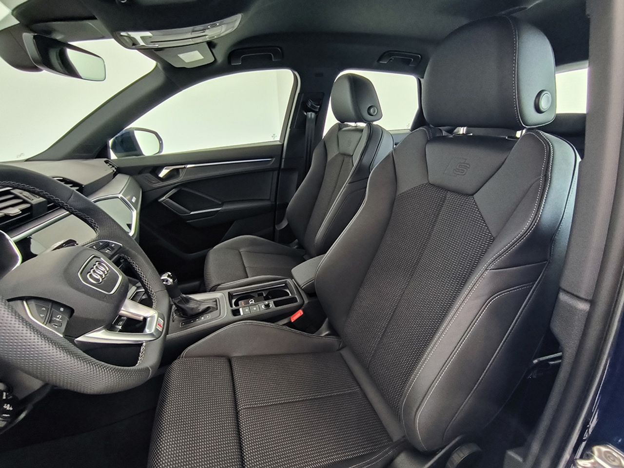 Audi Q3 35 Tfsi 150 Cv Stronic Sline - Foto 2