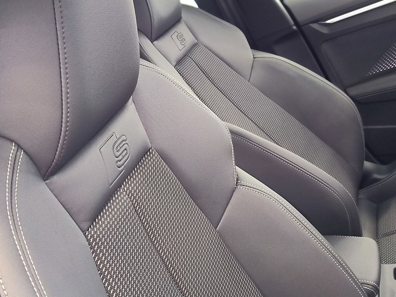 Audi A3 Allstreet 40 Tfsie 204 Cv Stronic Genuine - Foto 2