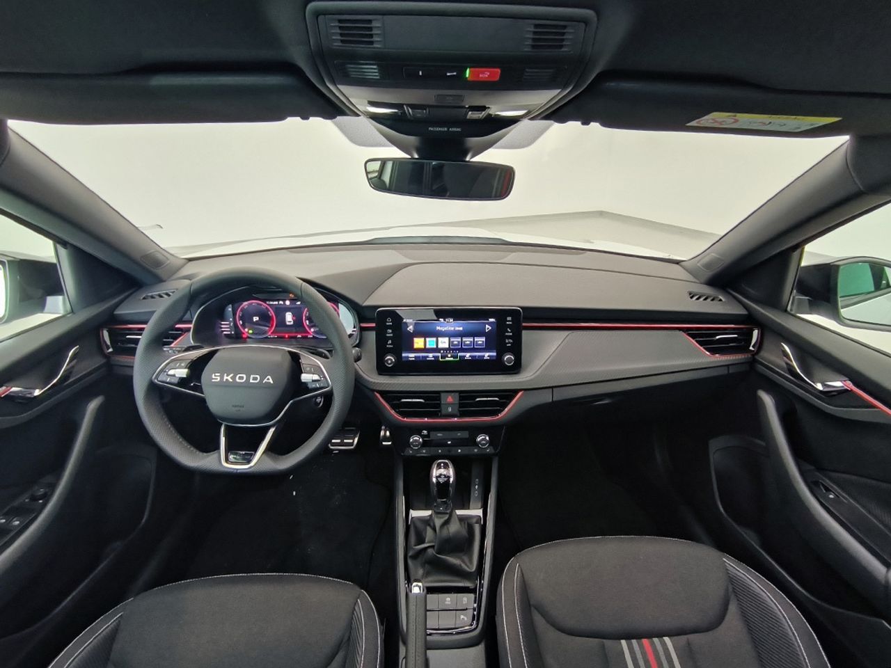 Skoda Kamiq 1.5 Tsi 150 Cv Dsg Monte Carlo - Foto 2