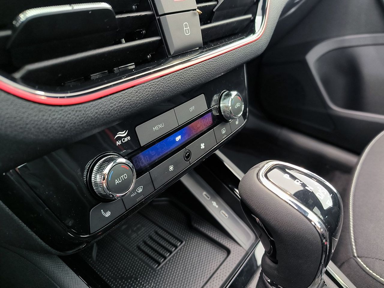 Skoda Kamiq 1.5 Tsi 150 Cv Dsg Monte Carlo - Foto 2