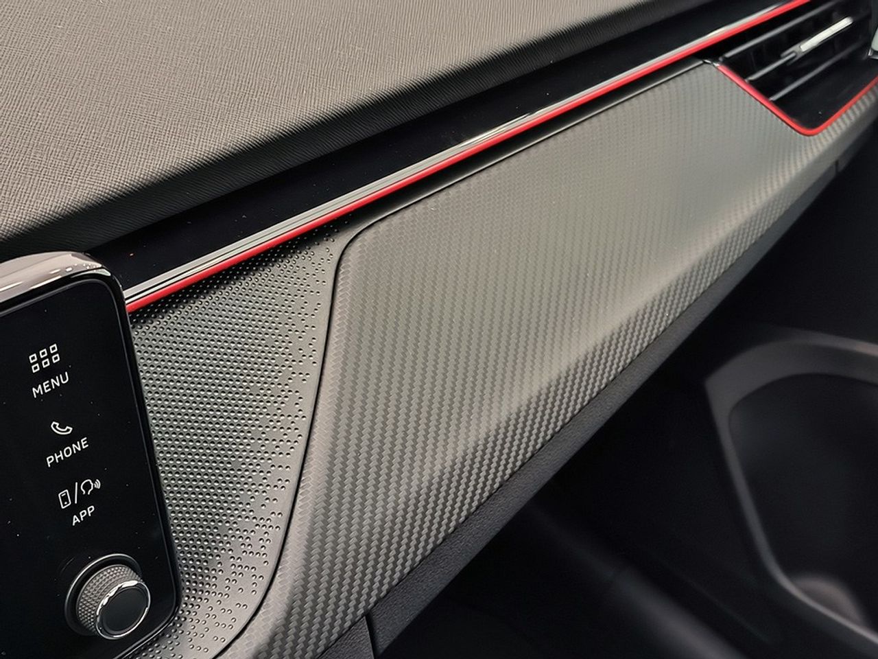 Skoda Kamiq 1.5 Tsi 150 Cv Dsg Monte Carlo - Foto 2