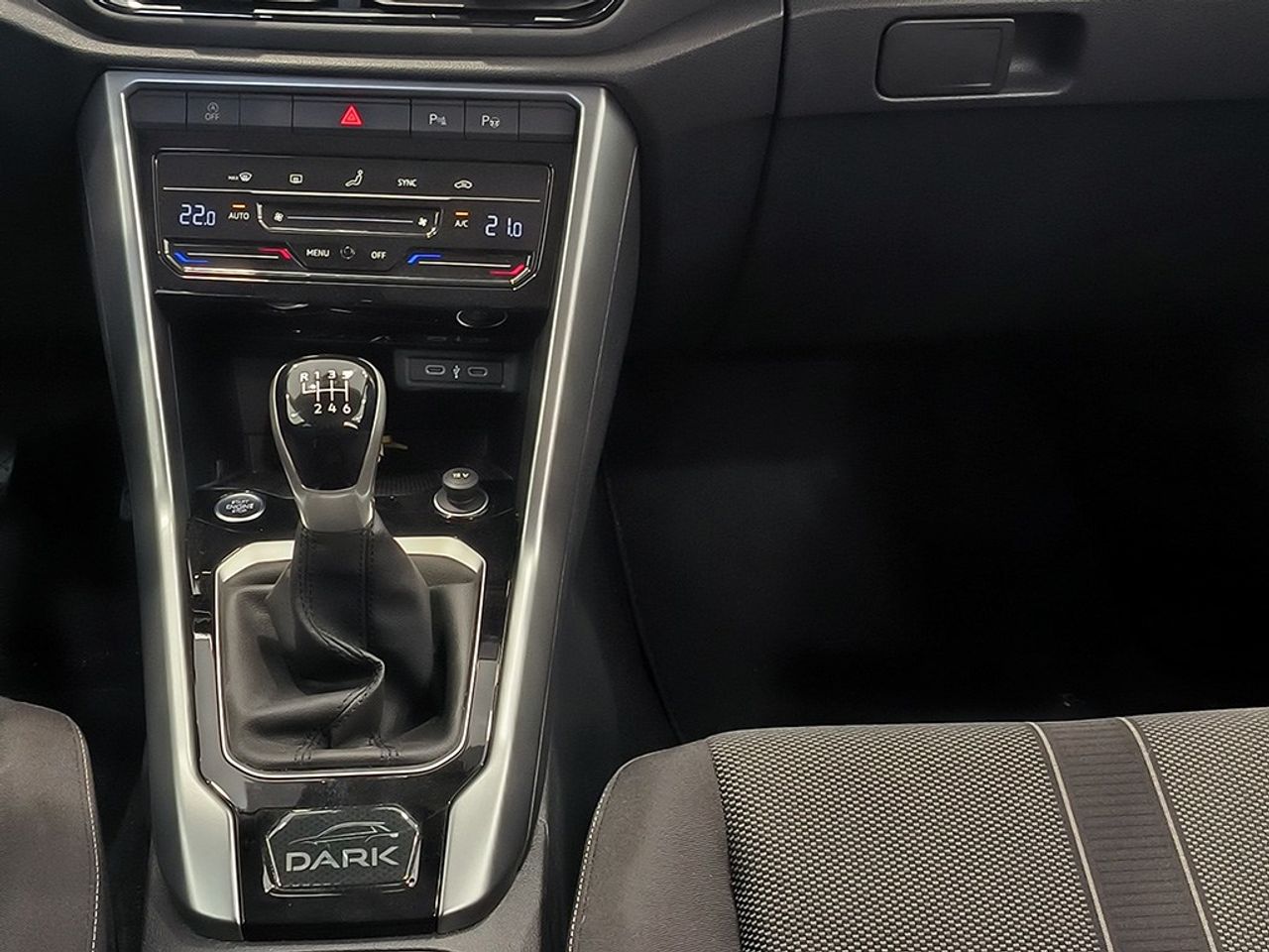 Volkswagen T-roc 1.5 Tsi 150 Cv Dark - Foto 2