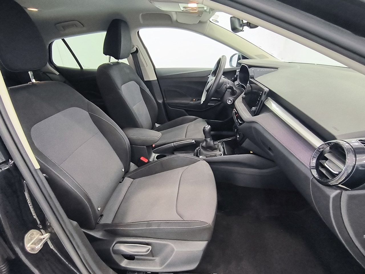 Skoda Fabia 1.0 Tsi 95 Cv Selection - Foto 2